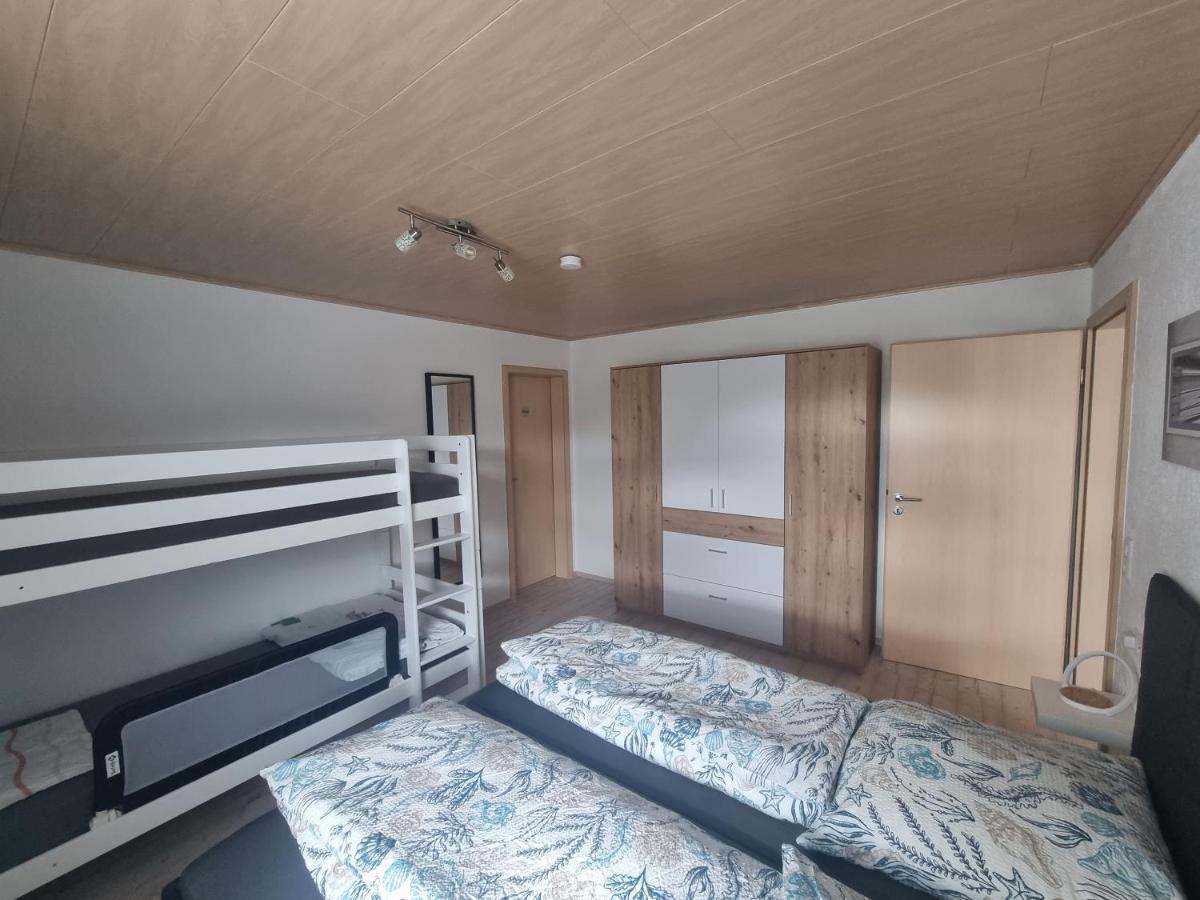 Ferienwohnung Biosphaerenblick Мюнзінґен Екстер'єр фото